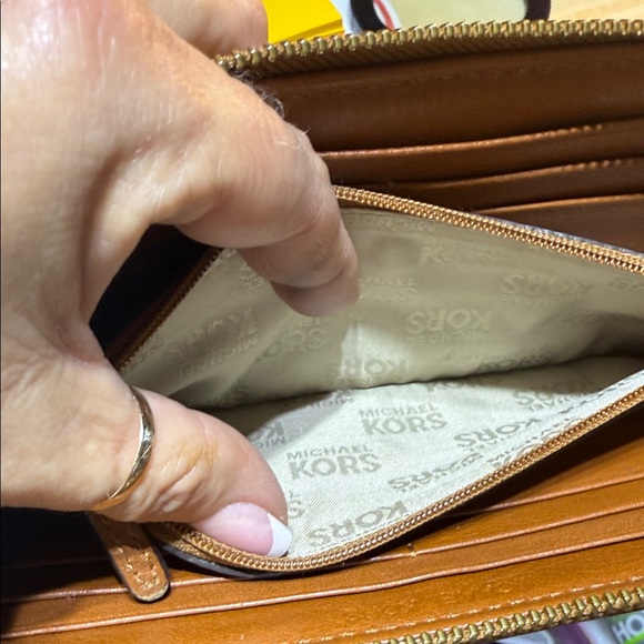 Michael Kors Tan and Brown Logo Wallet - Picture 3 of 6